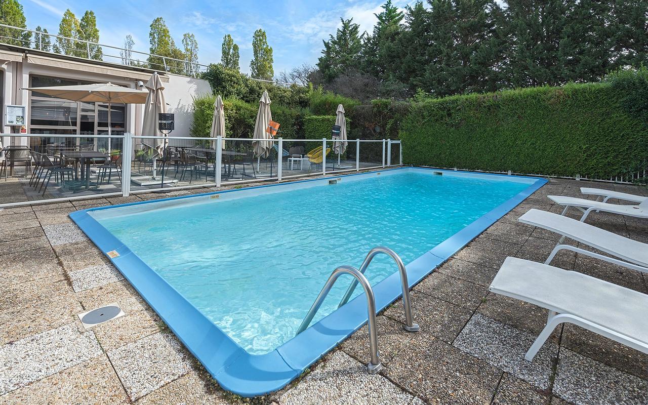 Mercure Paris Sud Les Ulis-Courtaboeuf Exterior photo
